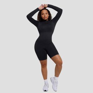 Long Sleeve Short Shaping Jumper